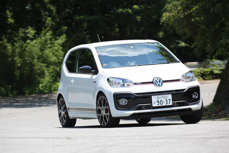  Volkswagen up! GTI 2018 года  (JP) (фото 17 из 20)